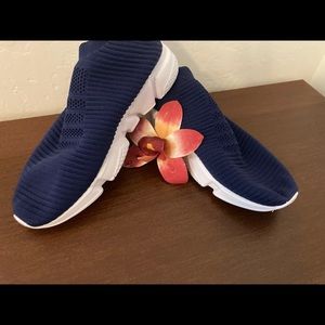 NWT🌟 men’s navy slip on comfort shoes